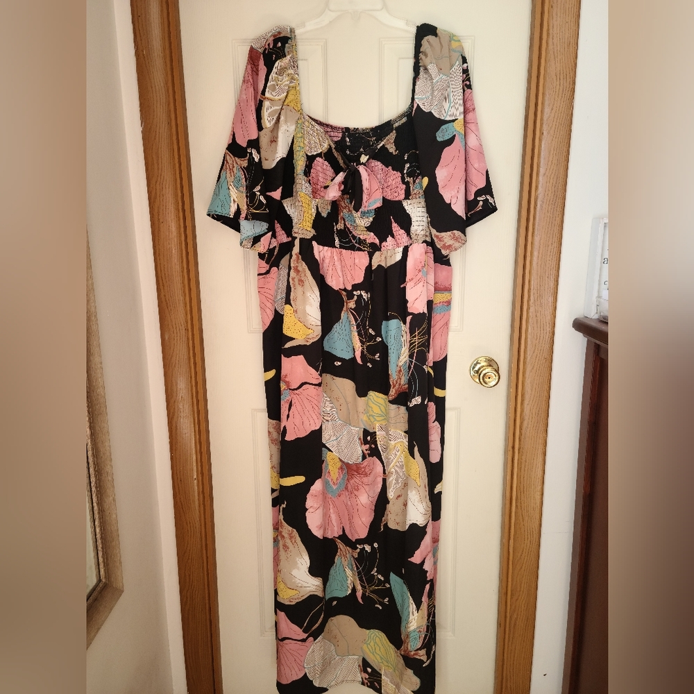 Women's Maxi Dress w/ Side Slit